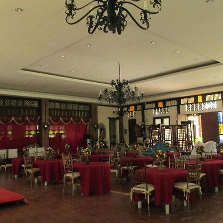 Reddoorz Plus @ Rio Grande De Laoag Resort Hotel Ilocos Norte Sidiran Exterior photo